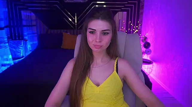 KylieJoyys' Live XXX Chat