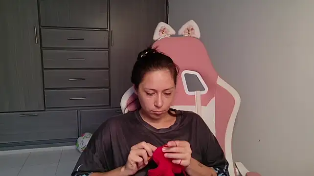 MommyMiaWs Chat XXX in diretta