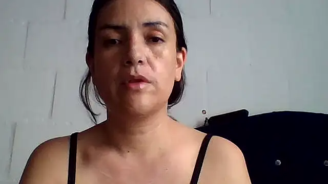 princessbella93 XXX чат на живо