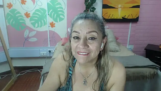ZAMANTHA Adlı Modelin Canlı XXX Sohbeti