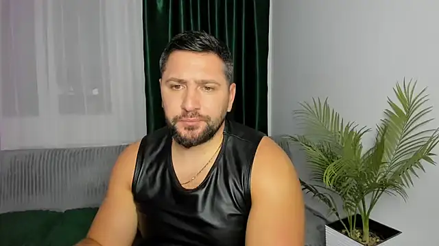 دردشة Gold_Alpha_Boy الجنسية المباشرة