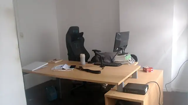 Mastertopdome's Webcam Show