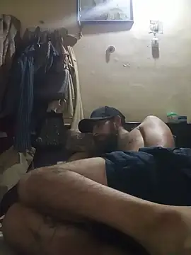 Czat XXX na żywo – Hairy_mannn2
