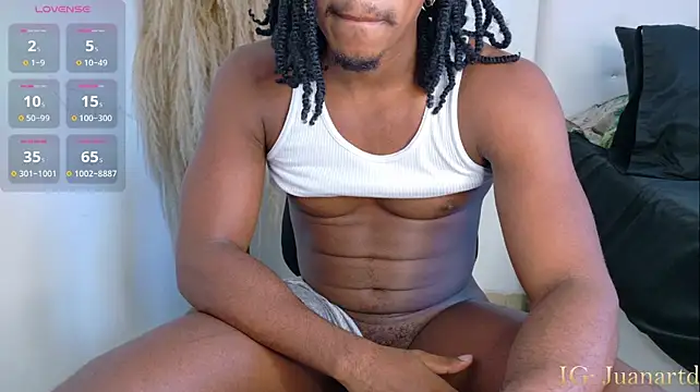 XXX chat uživo modela Owen_222
