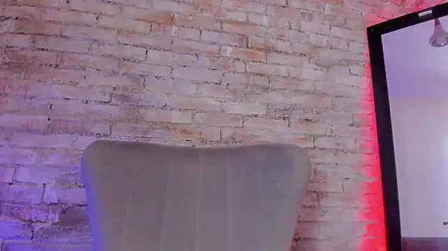 צ'אט XXX בשידור חי של redvelvet7