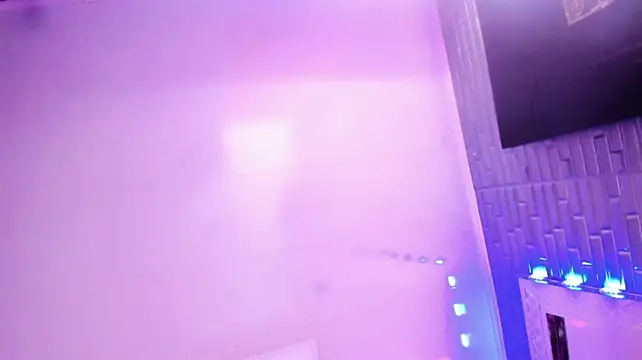 EmmyTorner Live XXX-chat