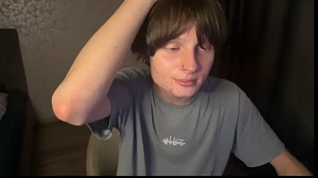 XXX chat uživo modela hotcutJake