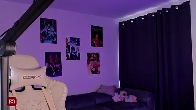kiryB's Live XXX Chat