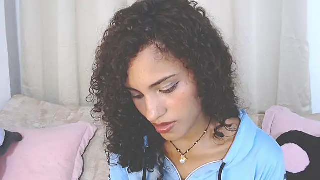 دردشة Corey_Bless الجنسية المباشرة