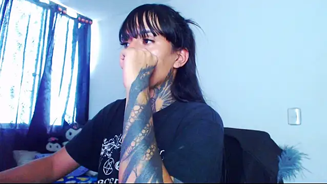 دردشة jazmin_wolf الجنسية المباشرة