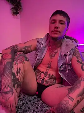 Kamil_Pain Adlı Modelin Canlı XXX Sohbeti