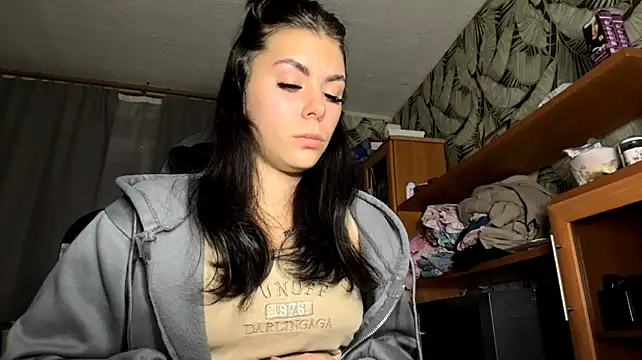 Chatroom XXX en direct de LilyMinimum
