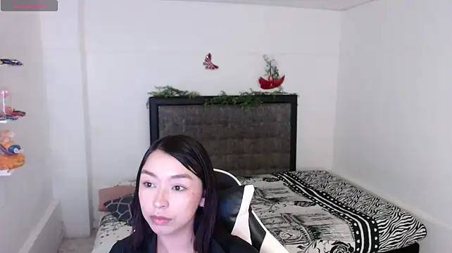 Ariel_Laurentt 现场XXX聊天