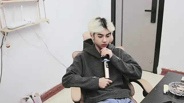 V_I_P_7 라이브 XXX 채팅