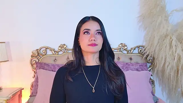 JulsPatel's Live XXX Chat