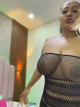 sofia_xxx02: απευθείας συνομιλία ΧΧΧ
