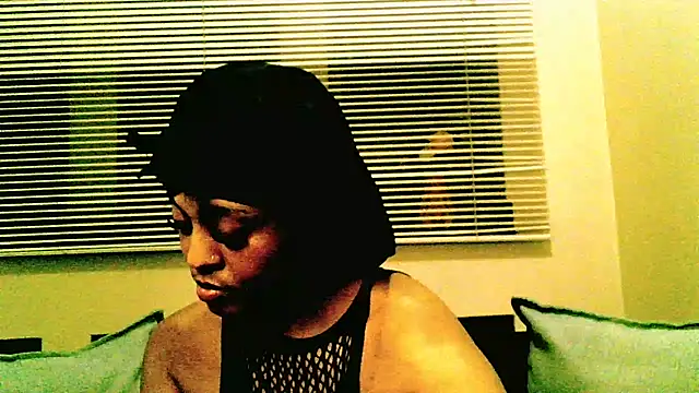 ORUOMA's Live XXX Chat