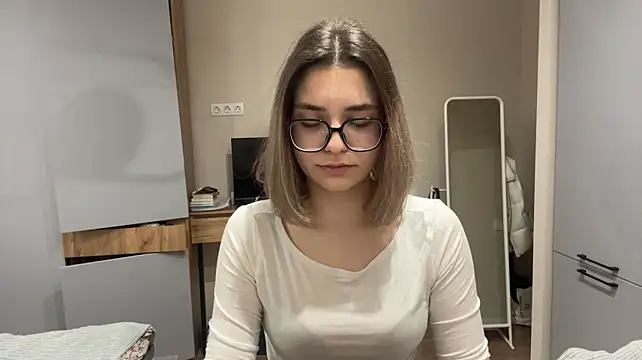 Chat XXX en directo de AnnaVelvetFire