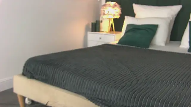 KittyNuarr's Live XXX Chat