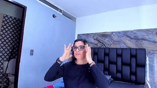 Agatha_Pleasure Chat XXX in diretta