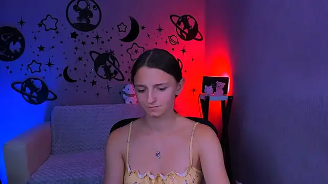 צ'אט XXX בשידור חי של caroline_honeyy