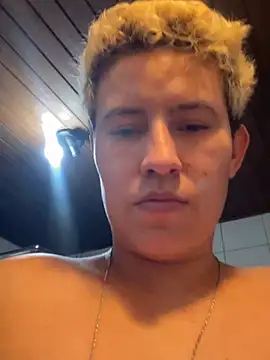Chat +18 de BR-lesbian ao vivo