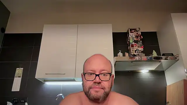 theitalianbear Live XXX-chat