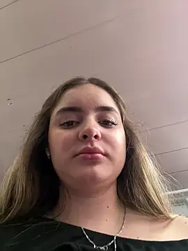 imlindapink's Live XXX Chat