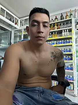 Živý XXX chat OliverWest04