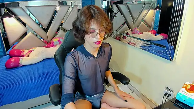 Jav_Frank Adlı Modelin Canlı XXX Sohbeti