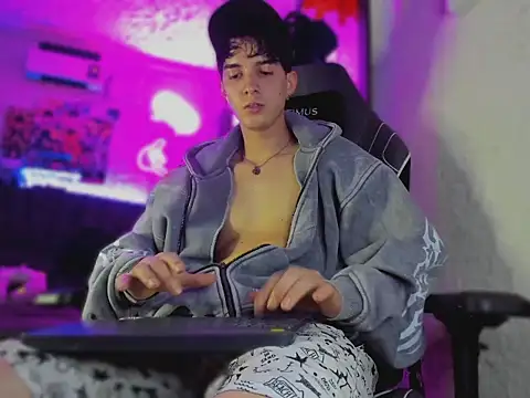 Chatroom XXX en direct de Hiroaki_hot