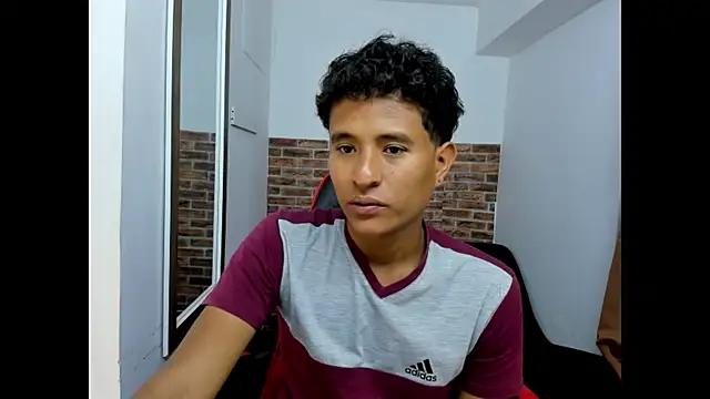 WIZARD-ALESSANDRO Live XXX-chat