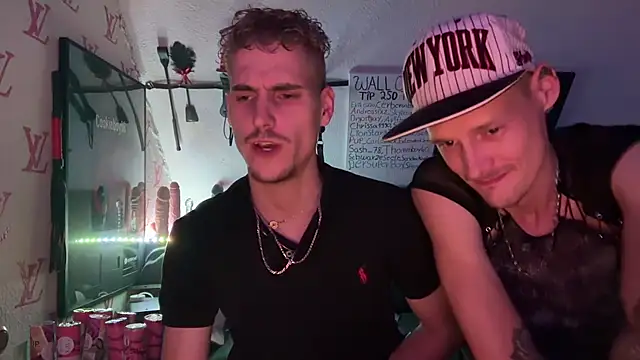 Czat XXX na żywo – Cookieboy88