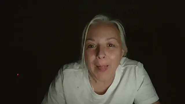 Chat XXX en directo de Linsy_Kim