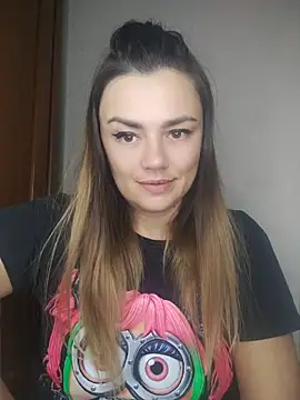 Živý XXX chat KrissSexi