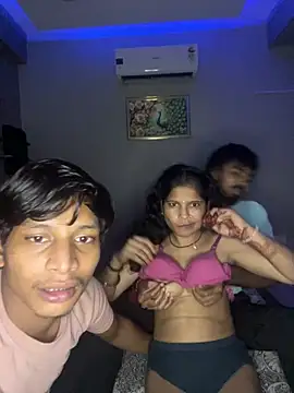 horny_ritika Adlı Modelin Web Kamerası Şovu