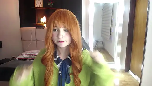 _Charlotte_Collins_'s Live XXX Chat