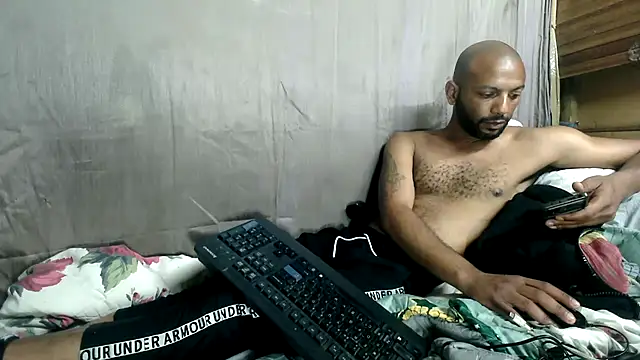 Živý XXX chat Camodick