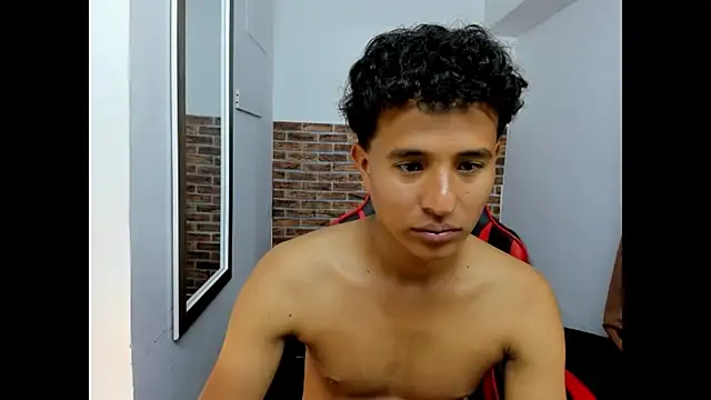 WIZARD-ALESSANDROn Live XXX chat