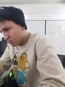 Chat XXX ao vivo de Axel_Romanov