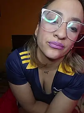 Soy-Caramelito Live XXX-Chat
