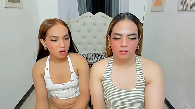 ElaraDeLuca – Naživo XXX chat