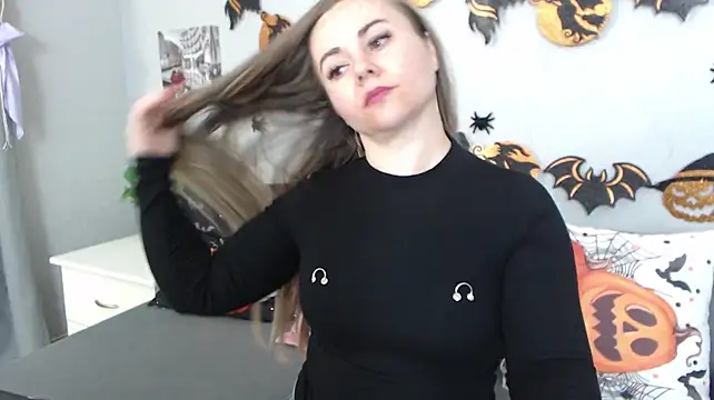 MeryCheris XXX чат на живо