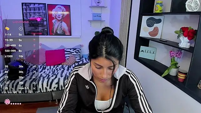 Hailey_Adams 라이브 XXX 채팅