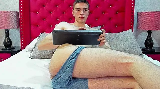 NickWild Live XXX-Chat