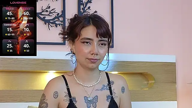 lisianthus_s' Live XXX Chat