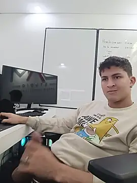 Axel_Romanov Live XXX-Chat