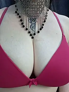 Indian_Coupl3's Live XXX Chat