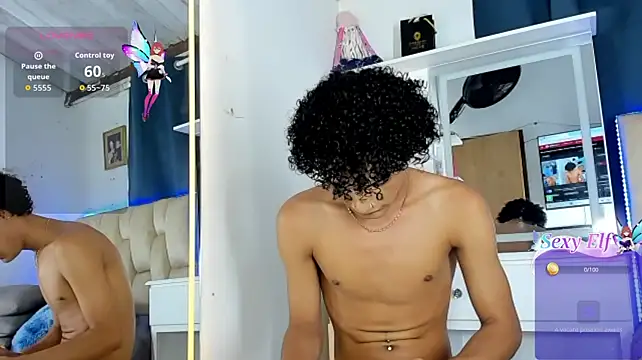 lyan_77 Chat XXX in diretta