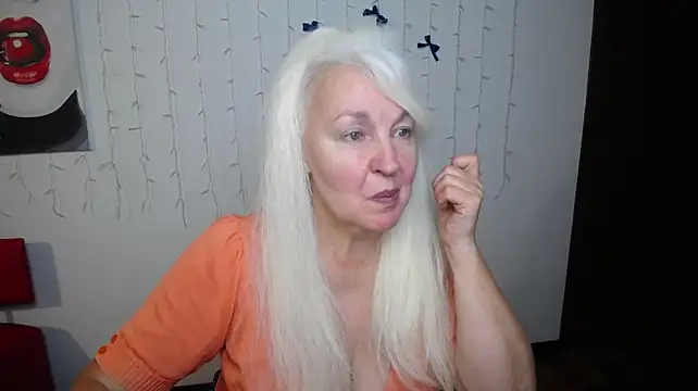 BlondyLeeBest's Live XXX Chat